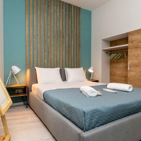 Modern Studio Near Rustaveli Ave - By Wehost Tiflis Exterior foto