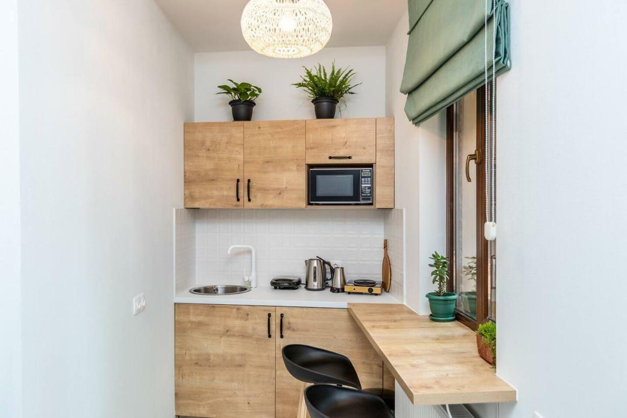 Modern Studio Near Rustaveli Ave - By Wehost Tiflis Exterior foto